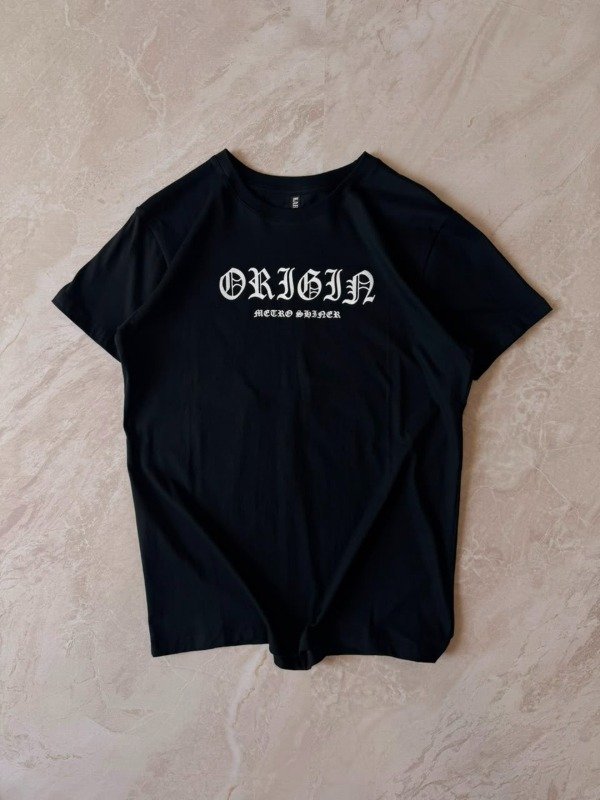 Producto - Slim Fit Letras Ara