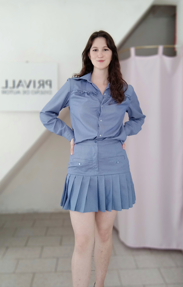 Producto - Camisa Ángela (bordada con tulipanes)