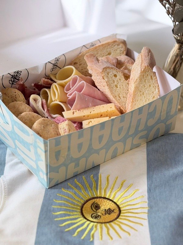 Producto - BOX MUNDIAL SALADO