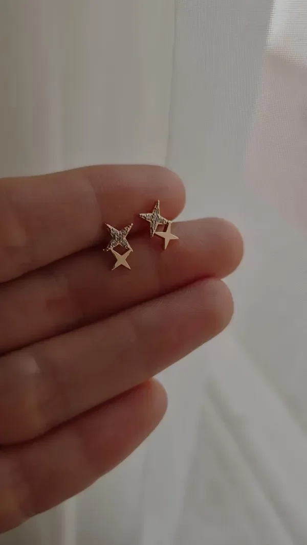 Producto - Aros pasantes destellos Enchapados en oro