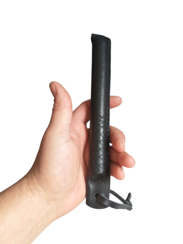 Producto - mini tonfa de cuero y acero