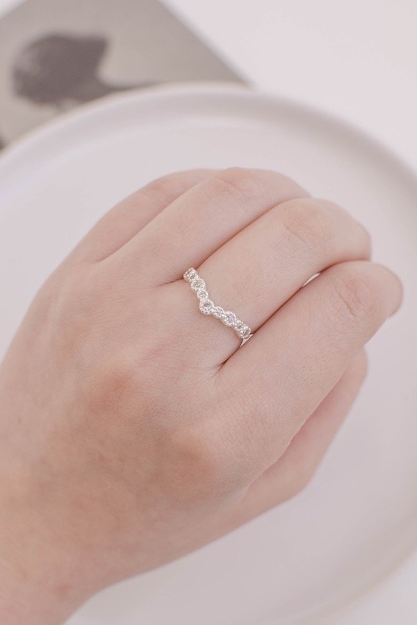 Producto - Anillo con círculos y strass de plata