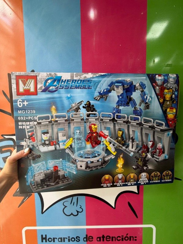 Producto - Escenario para armar Vengadores 600 piezas aprox