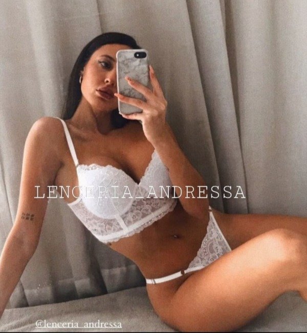 Soft Bustier y less reg de puntilla