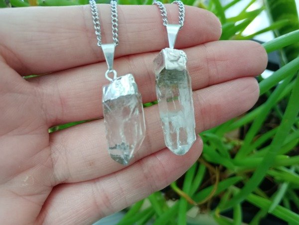Producto - DIJE CUARZO CRISTAL + CADENA o CORDON NEGRO