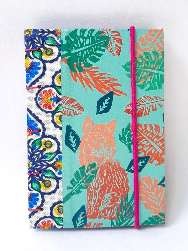 Producto - Cuaderno chico A6- Hojitas