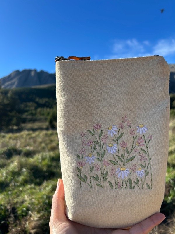 Producto - Yerbera Campo de flores
