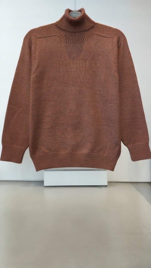 Producto - Polera manga pipa