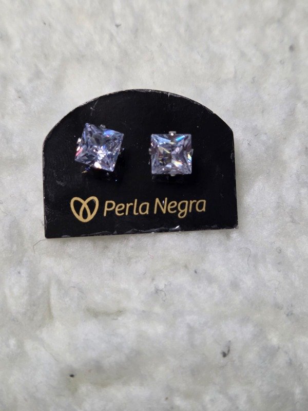 Producto - Aritos Brillante