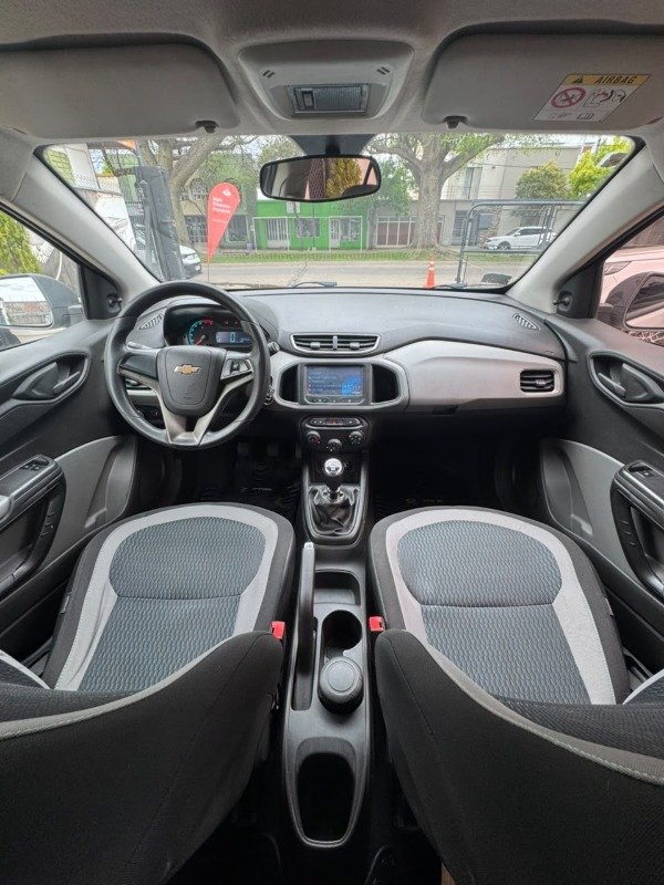 Producto - Chevrolet Onix 1.4 LT MT 2016 - 13