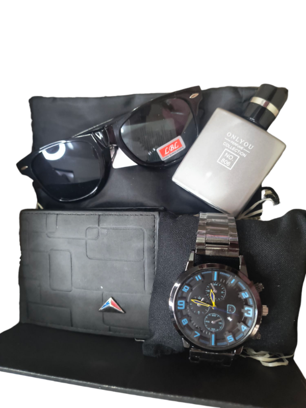 Producto - Box de hombre perfume de 30 ml