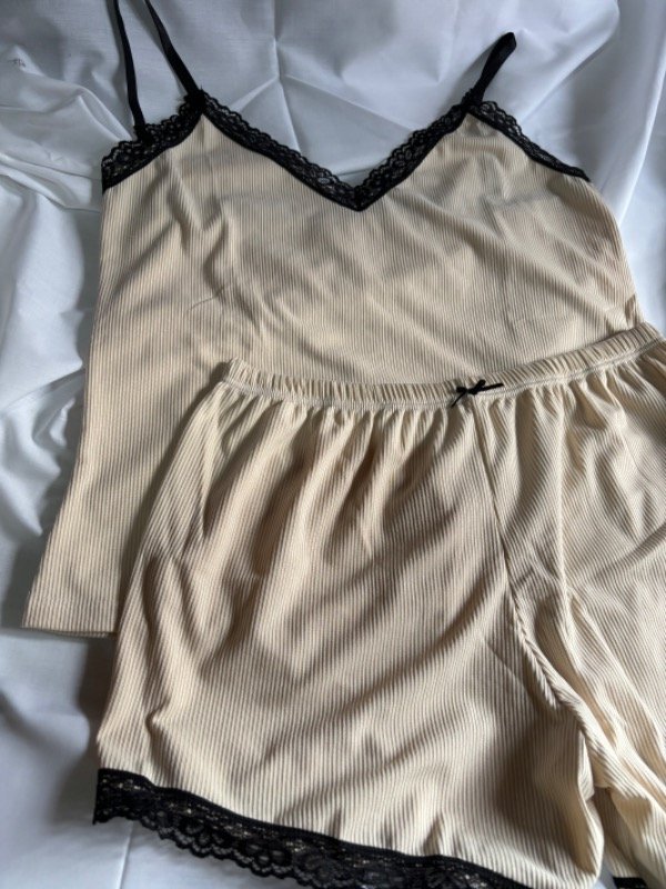 Producto - Pijama musculosa beige (TALLE 1-36)