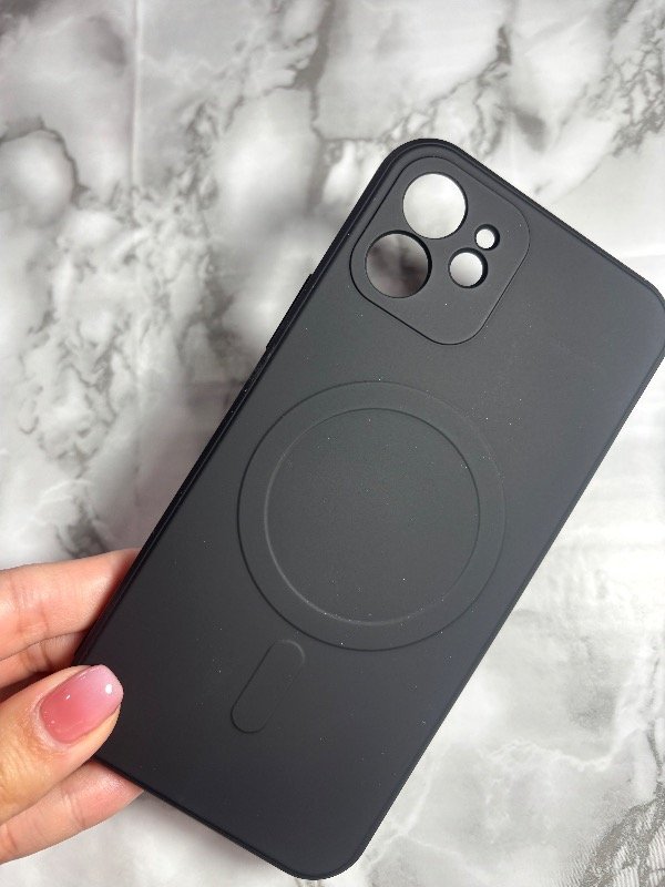 Producto - Case MagSafe lisa negra con cubre cámara iPhone 12-12 pro