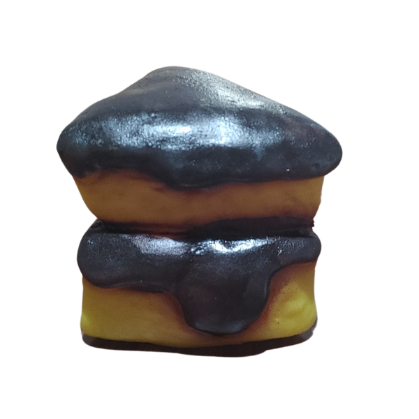 Producto - Juguete para Perros de Goma con Chifle - Porción de Torta de Chocolate, 7x5x6 cm - 4