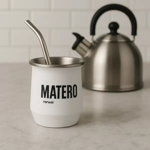 Producto - MATE MATERO (PLASTICO POR FUERA, ACERO POR DENTRO)