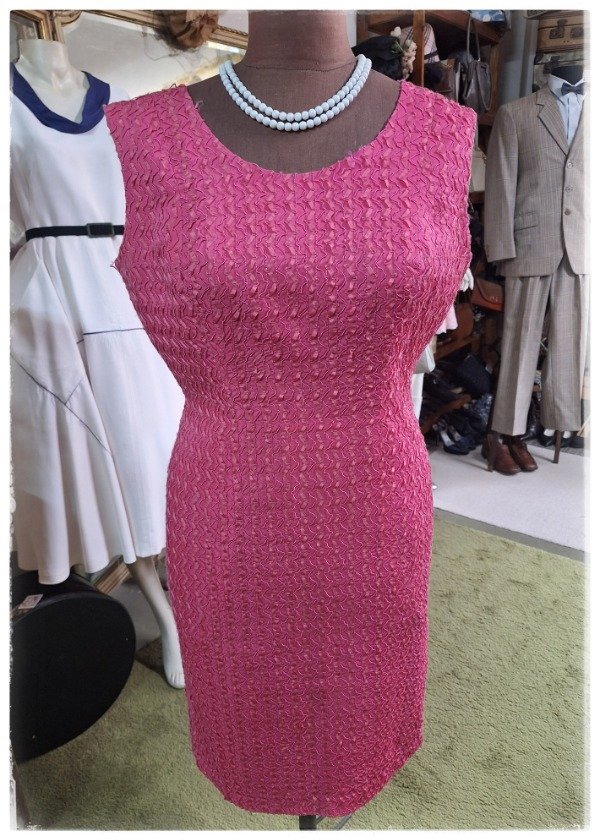 Producto - Vestido Fucsia Años 60'