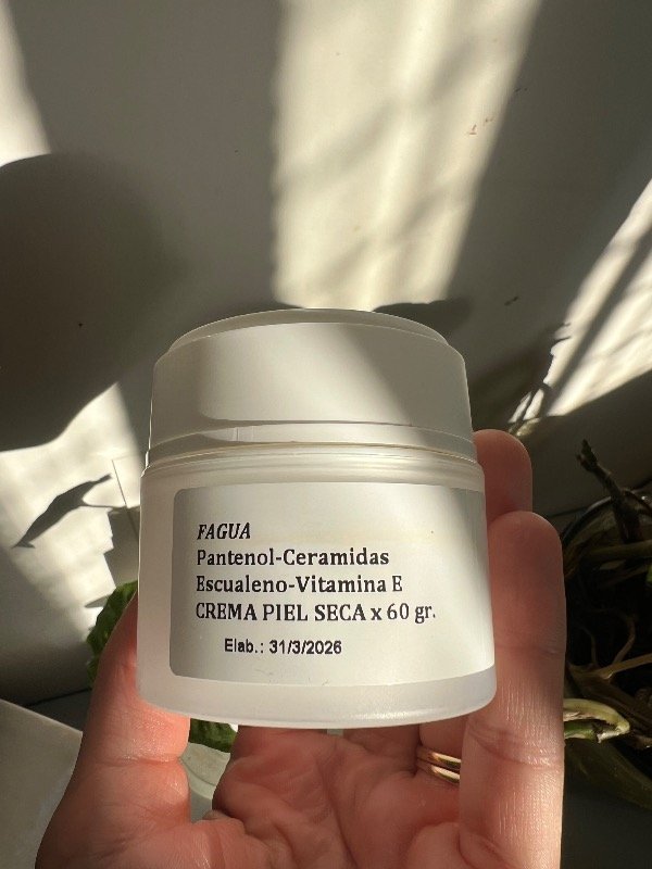 Producto - CREMA NUTRITIVA Y REPARADORA