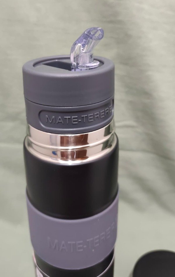 Producto - Larhaus Iguazu  Mate Autocebante Matt Black Ac. Inox. 750 cc