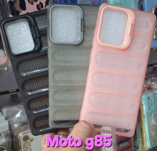 Producto - Fundas puffer sport. Moto g85