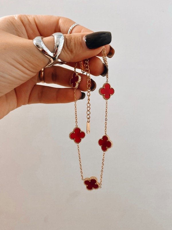 Producto - Conjunto tipo van cleef red