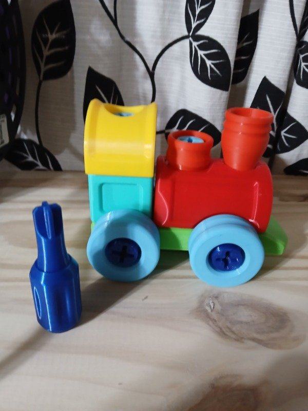 Producto - Tren con tornillos