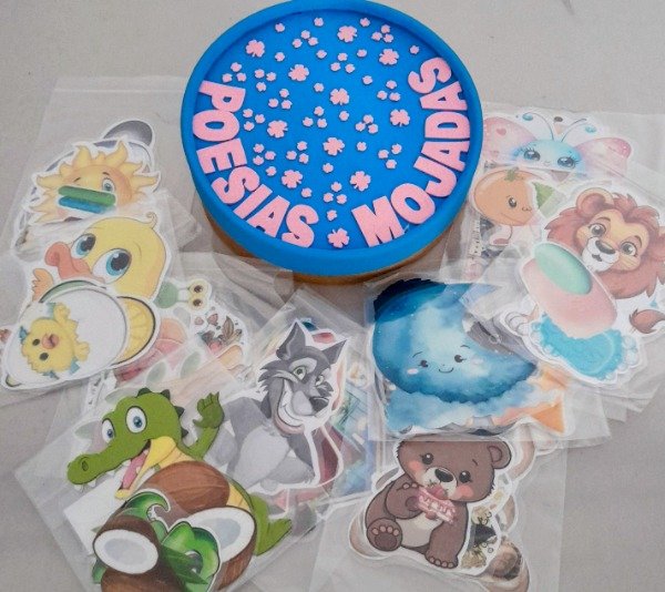 Producto - Caja de Poesías Mojadas