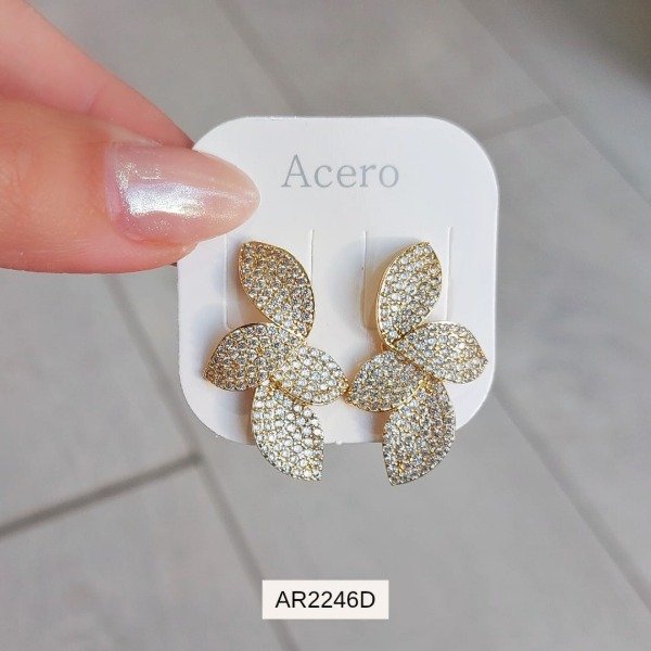 Producto - Aros hoja con micropave dorados/plateados