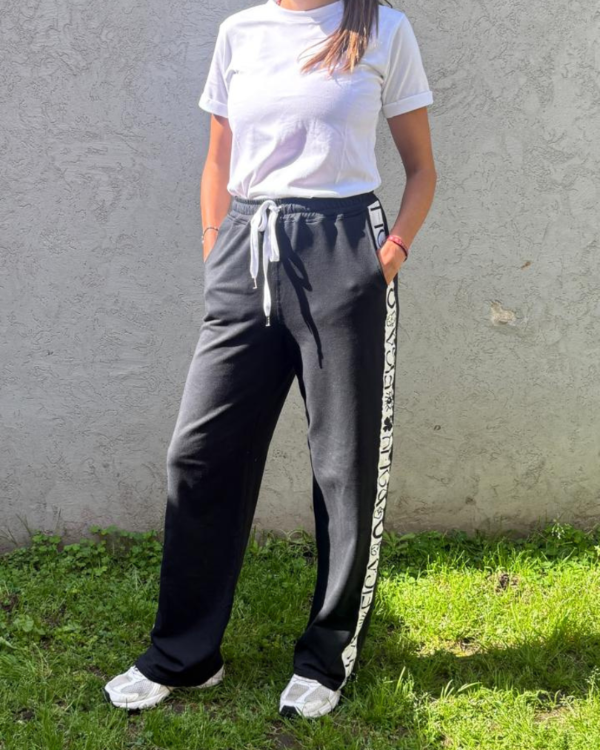 Producto - JOGGER - CHARM LINE