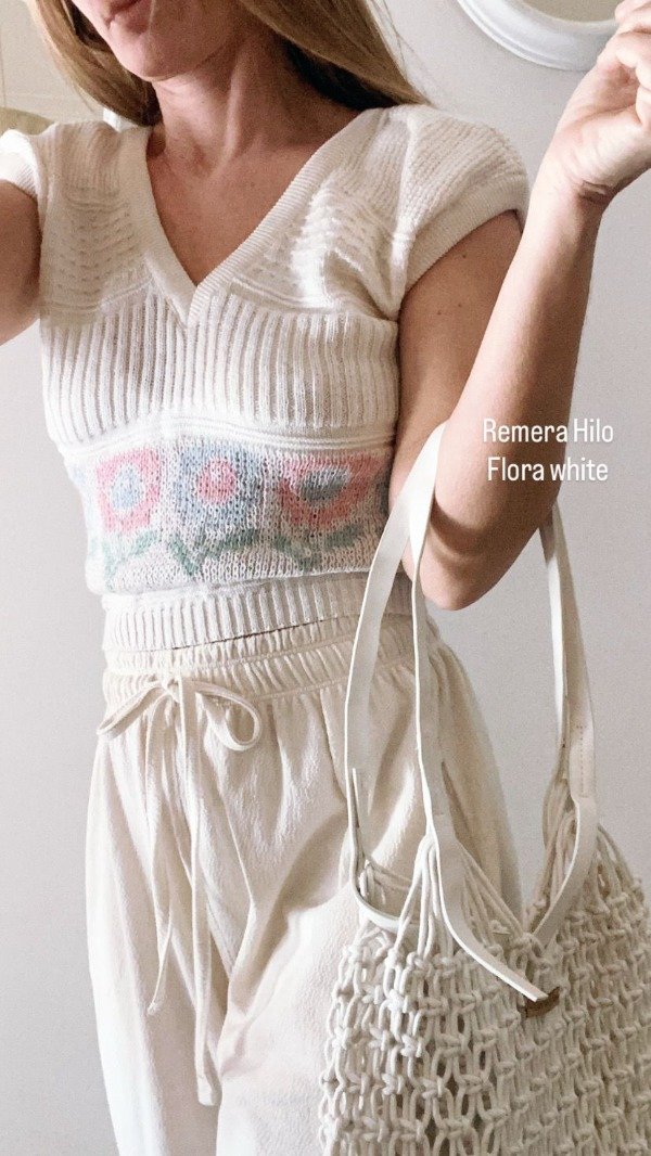 Producto - Remera de Hilo Flora White