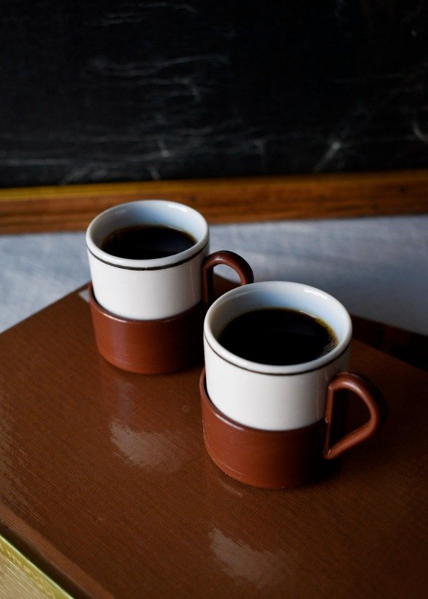 Producto - Set retro de 6 pocillos de café y contenedores