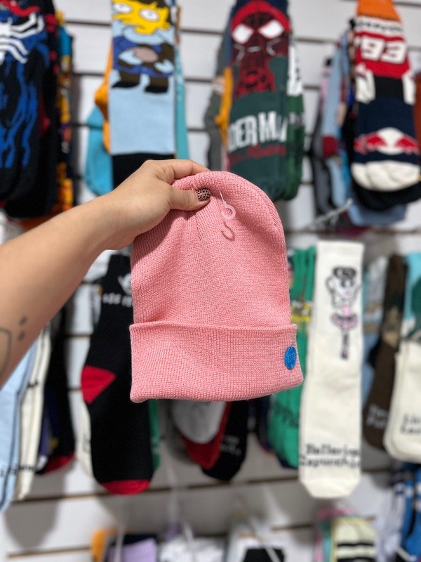 Producto - Gorro rocky rosa