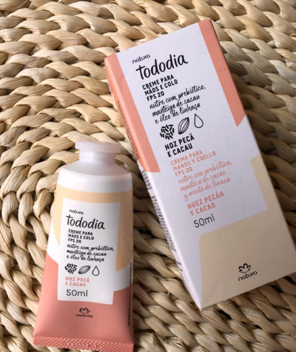 Producto - Crema nutritiva de manos - Nuez pecan y cacao -