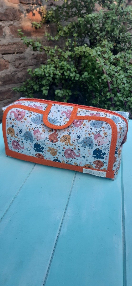 Producto - Cartuchera XL elefantitos y naranja