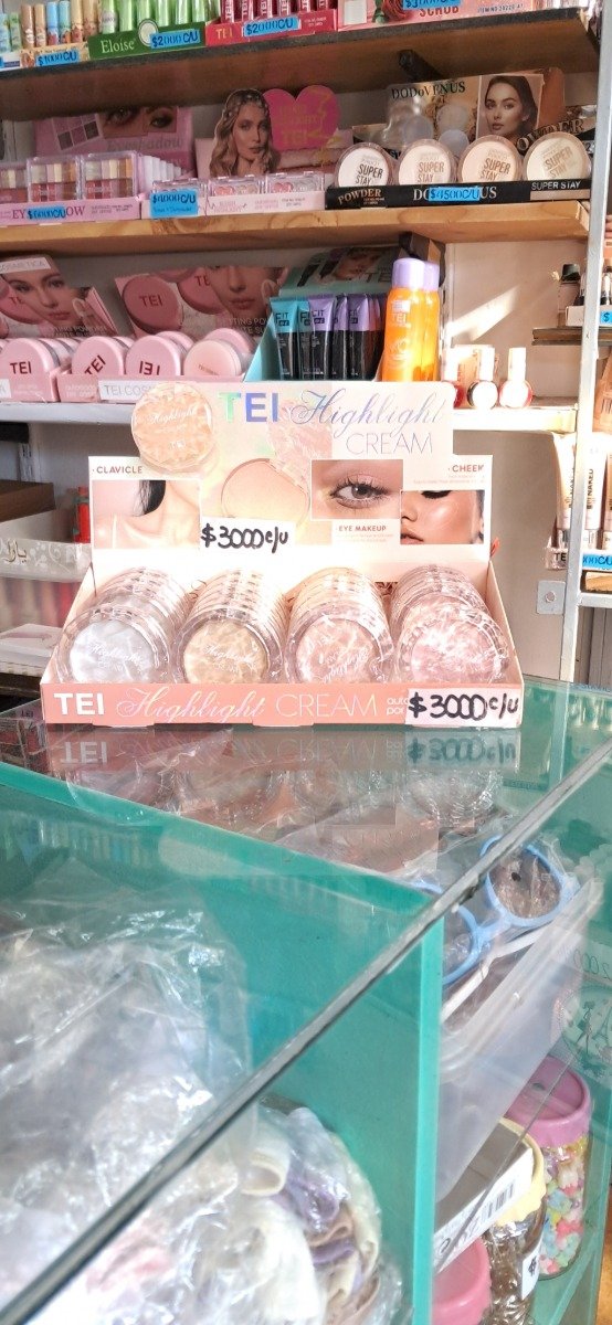 Producto - Iluminador en crema TEI