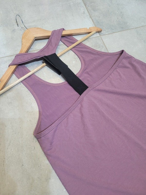 Producto - Musculosa Sulu Malbec - 5