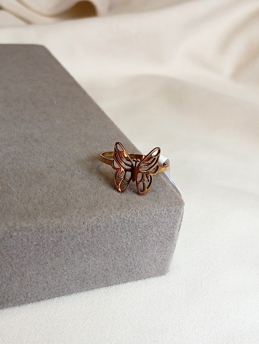 Producto - Anillo mariposa - Acero dorado