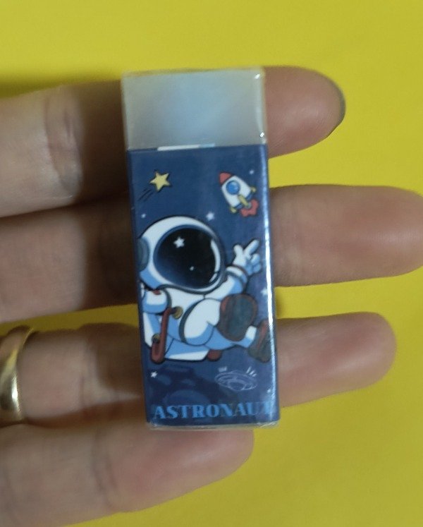 Producto - Goma de borrar infinita transparente astronauta