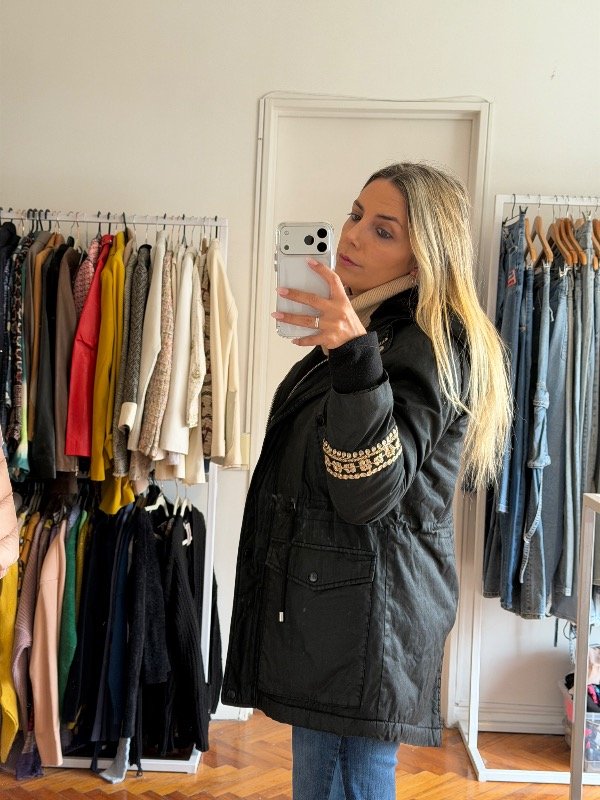 Parka negra Rapsodia — imagen 3