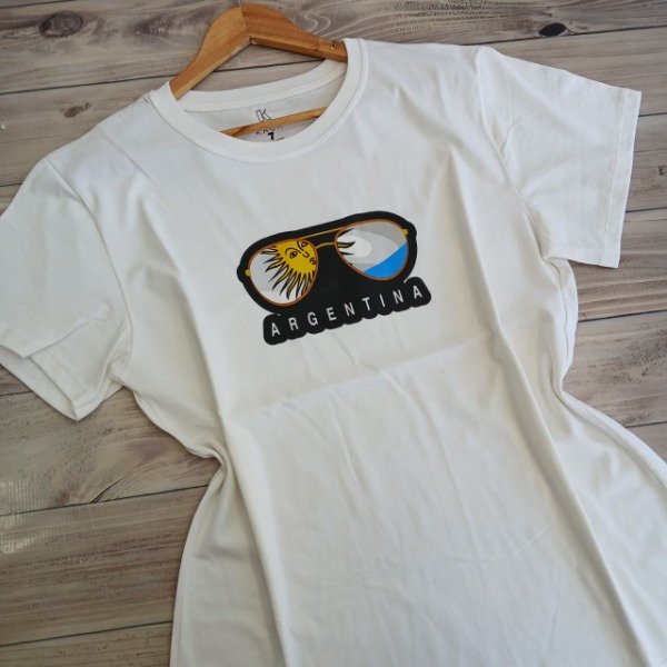 Producto - 593 - REMERA ALGODON ARGENTINA TALLE 7