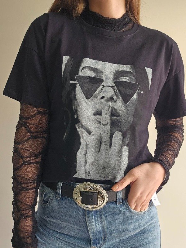 Producto - Remera ANTEOJOS SILENCE