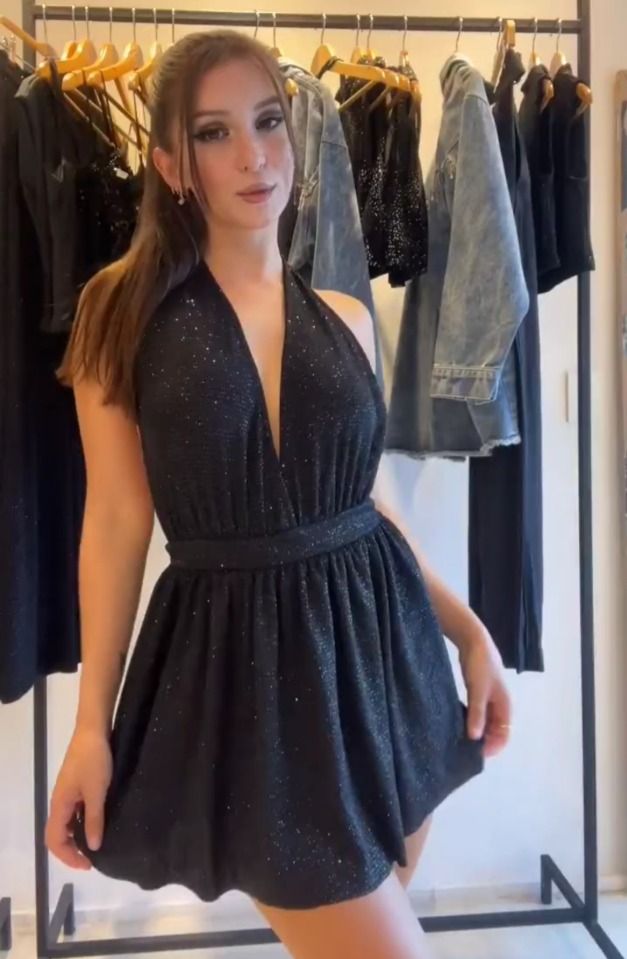 f5f6a697f489cc46c6ca2627ed091b13c20c43c2b5e438814a8d2b8b481baf3a14041.jpg
