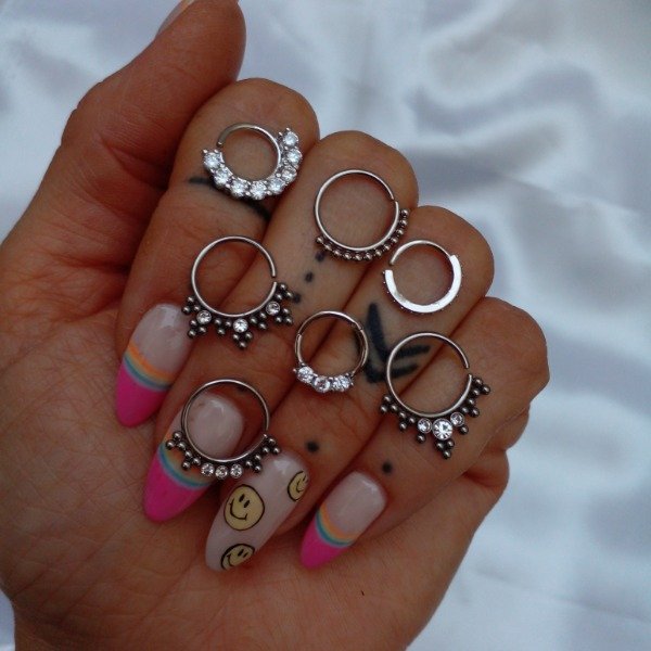 Producto - Piercing triple stras y bolitas