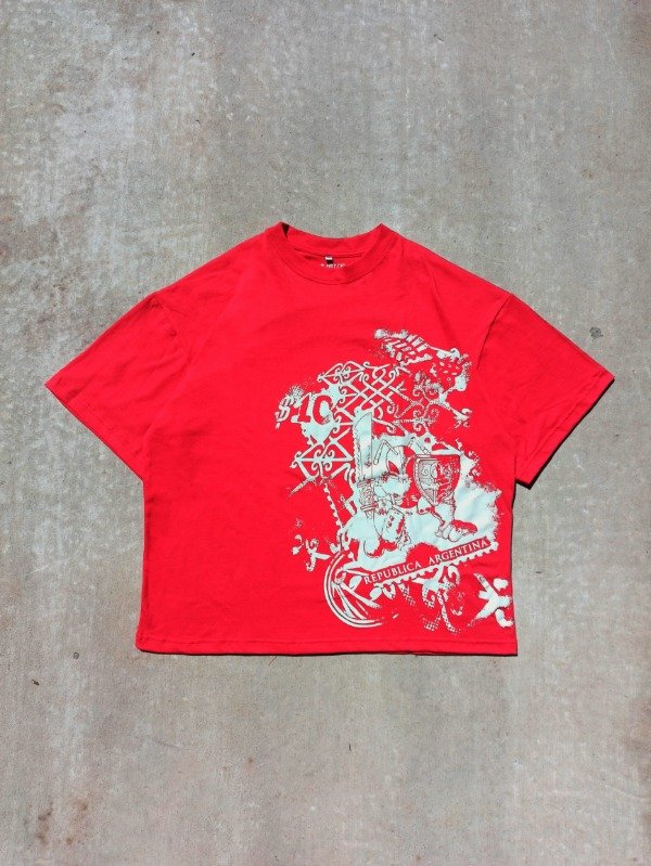 Producto - LA INVASORA (ROJO CARMESI)