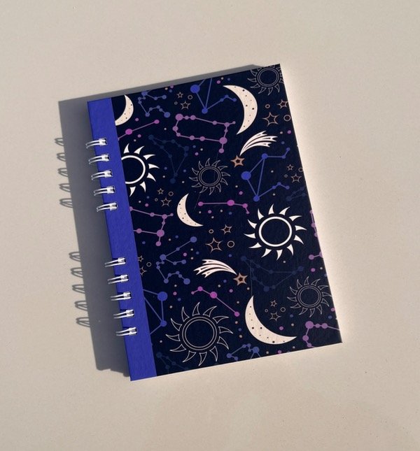 Producto - Cuaderno Constelaciones 50hjs rayadas