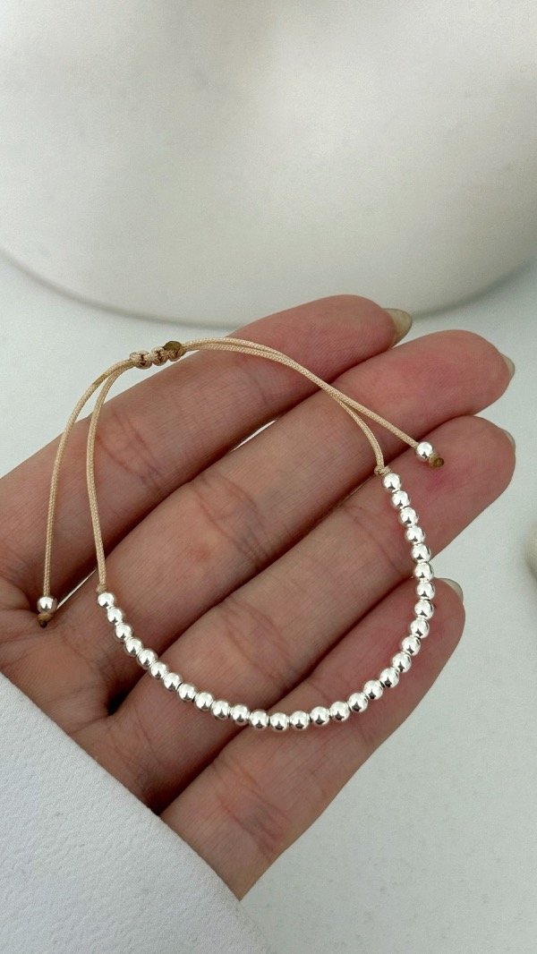 Producto - Pulsera ajustable hilo nude y bolitas P925