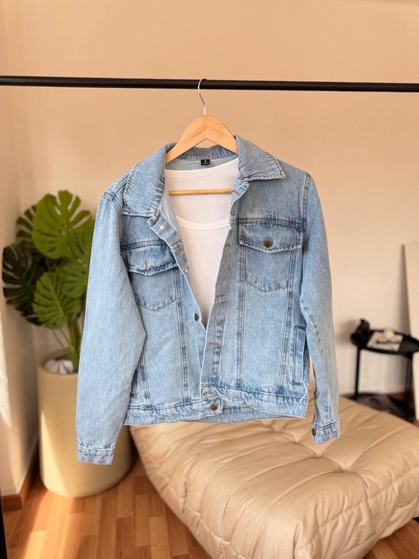 Producto - CAMPERA OVER CELESTE
