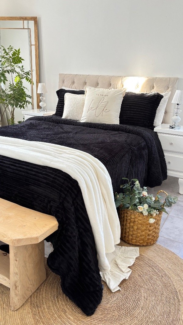 Producto - EDREDÓN INVIERNO CON FUNDAS (NEGRO)