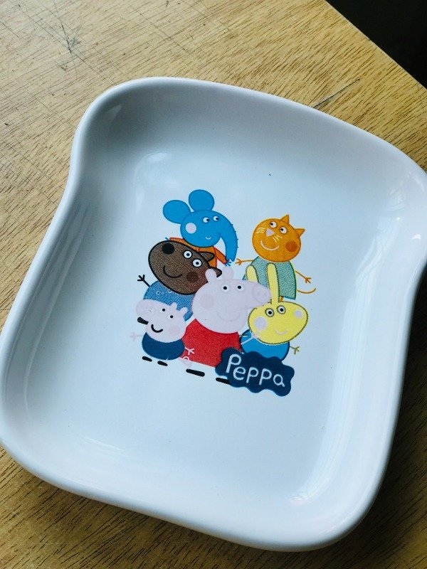 Producto - Plato tostada blanca peppa