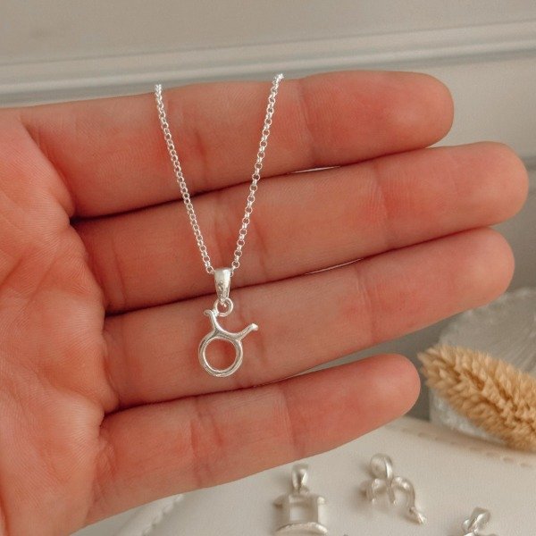 Producto - Dije Tauro Plata 925