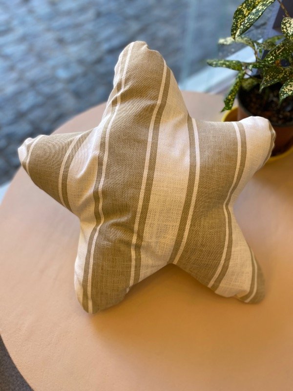 Producto - Almohadón estrella rayas beige